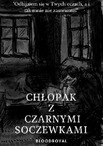 Chłopak z czarnymi soczewkami